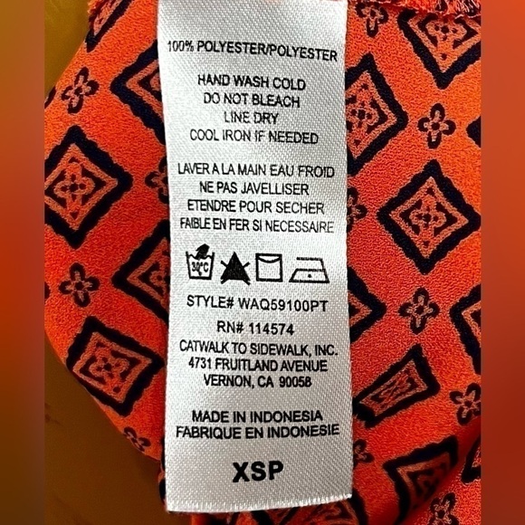 Pleione Coral And Navy Print V-Neck Blouse, Size X-Small Petite - Picture 7 of 7